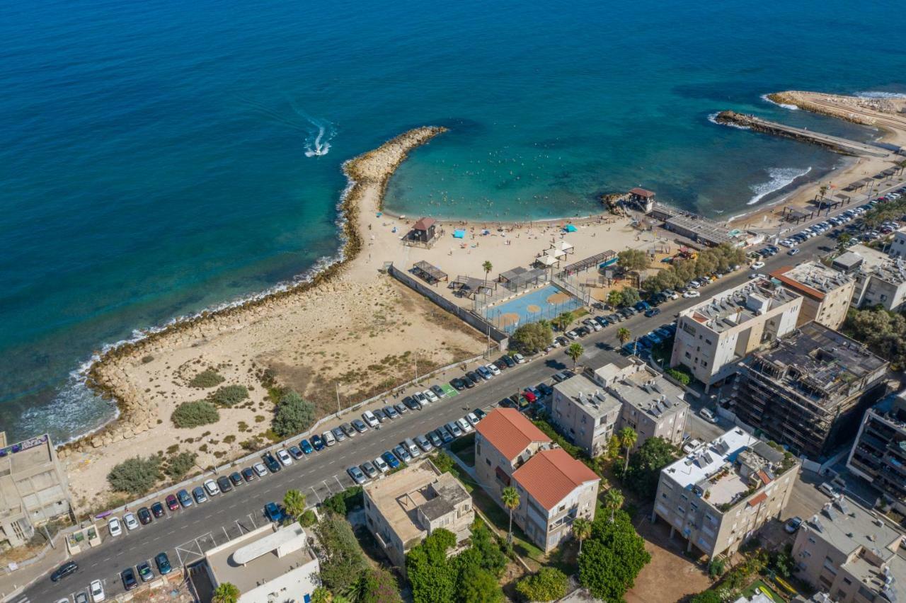 Port City Haifa - Bat Galim Oceanfront Luxury Apartment Exterior photo