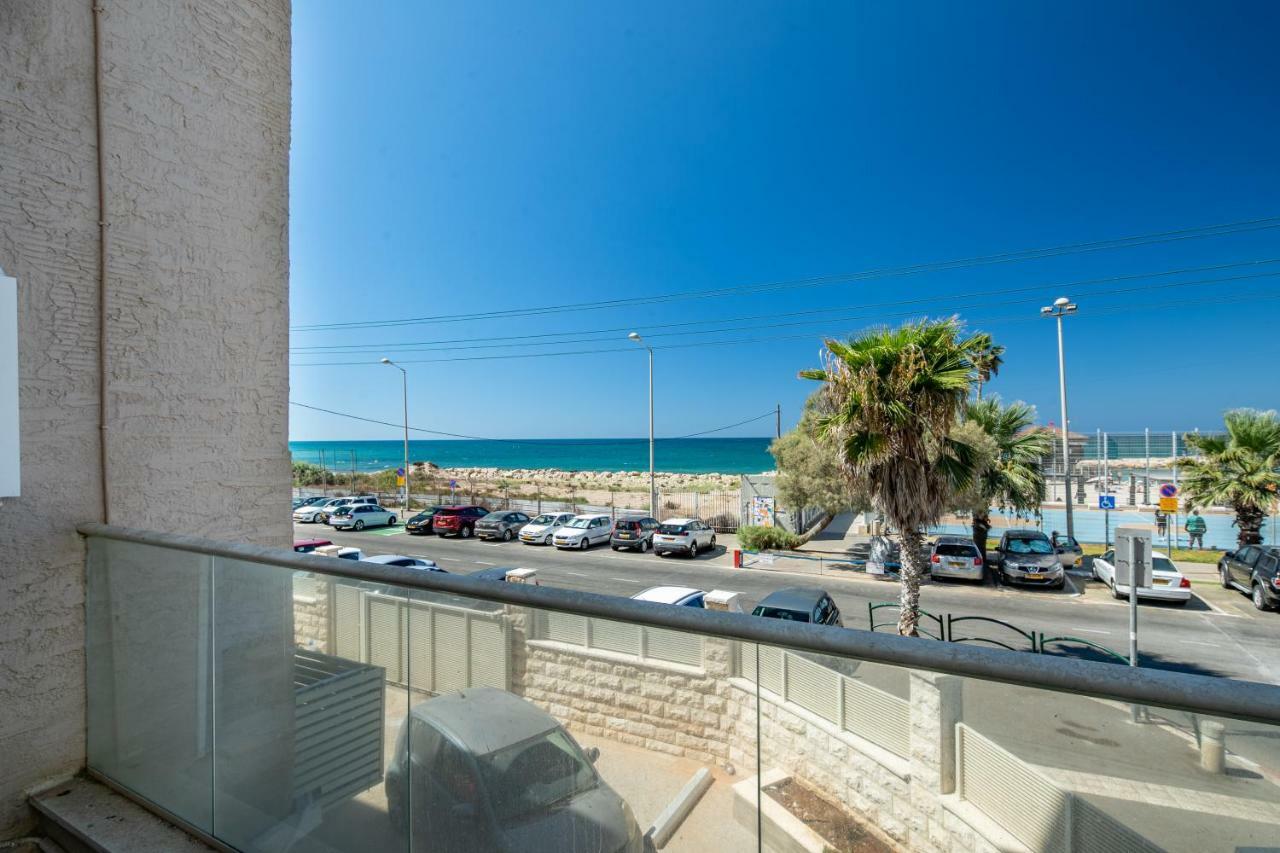 Port City Haifa - Bat Galim Oceanfront Luxury Apartment Exterior photo